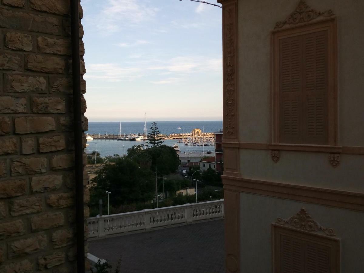 Villa St George à Imperia Extérieur photo
